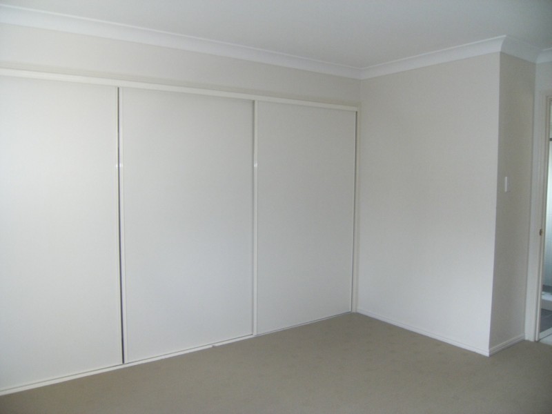 2/6 Bertram Street, Warwick QLD 4370