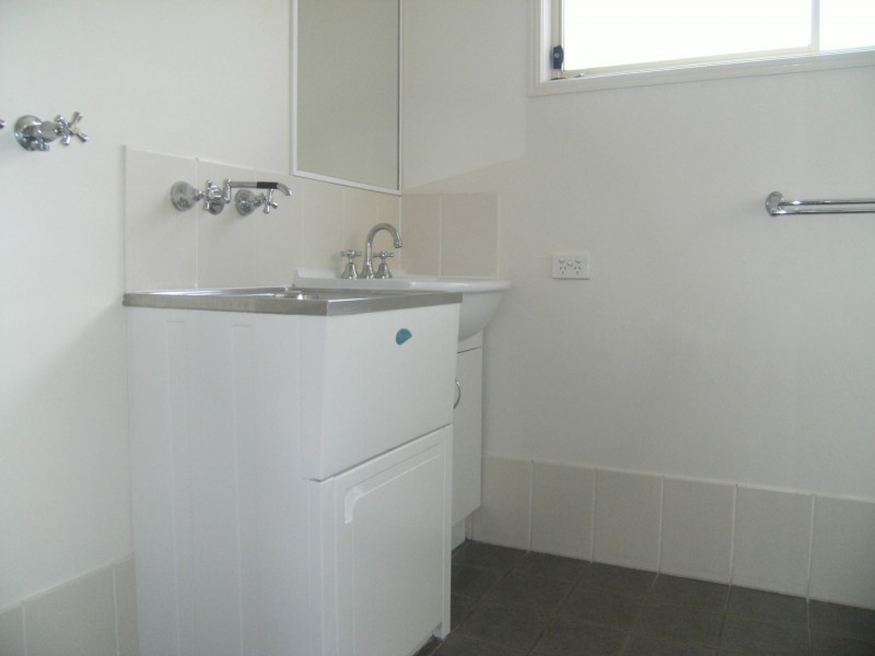 2/6 Bertram Street, Warwick QLD 4370