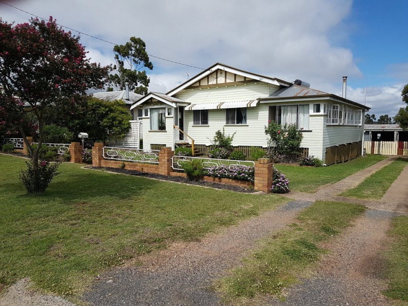 5 Wallace Street, Warwick QLD 4370