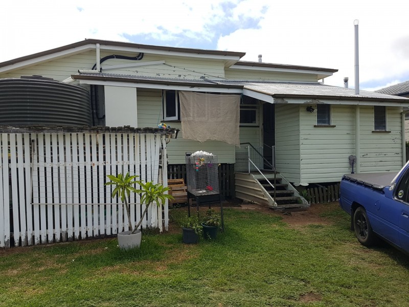 5 Wallace Street, Warwick QLD 4370