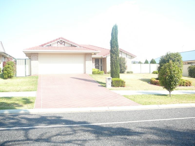 51 Bisley Street, Warwick QLD 4370