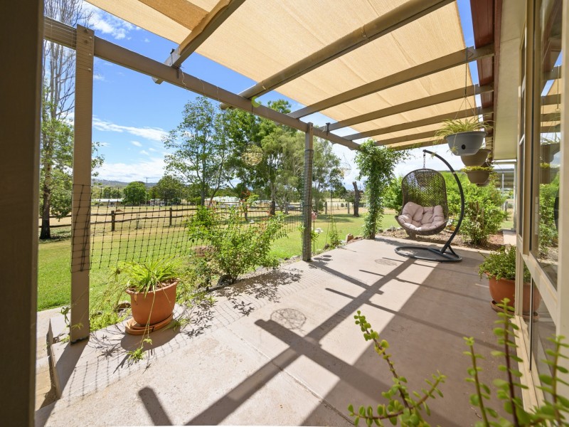 26 Campbell Road, Rosenthal Heights QLD 4370