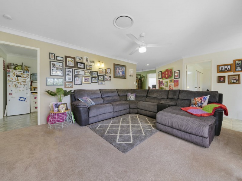 26 Campbell Road, Rosenthal Heights QLD 4370