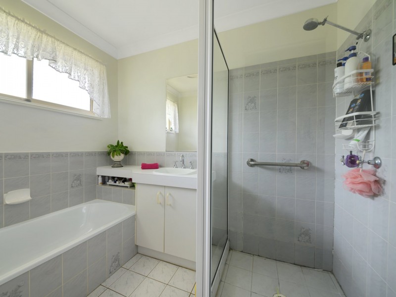 26 Campbell Road, Rosenthal Heights QLD 4370