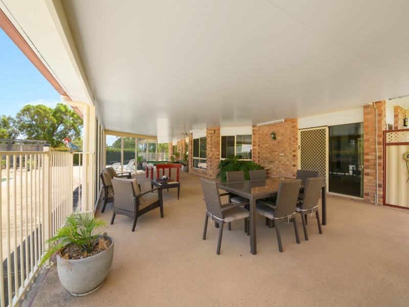 1 Glenhaven Court, Rosenthal Heights QLD 4370