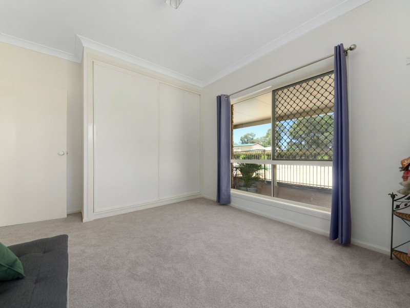 1 Glenhaven Court, Rosenthal Heights QLD 4370