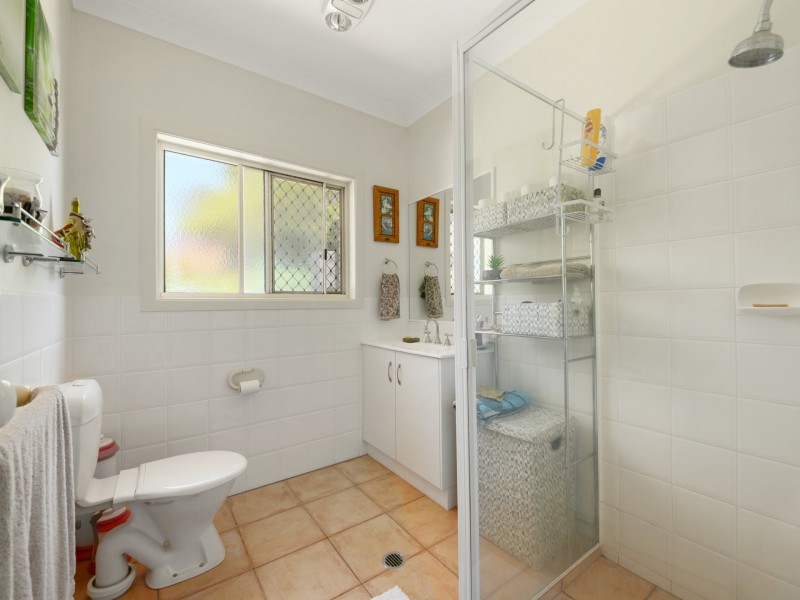 1 Glenhaven Court, Rosenthal Heights QLD 4370