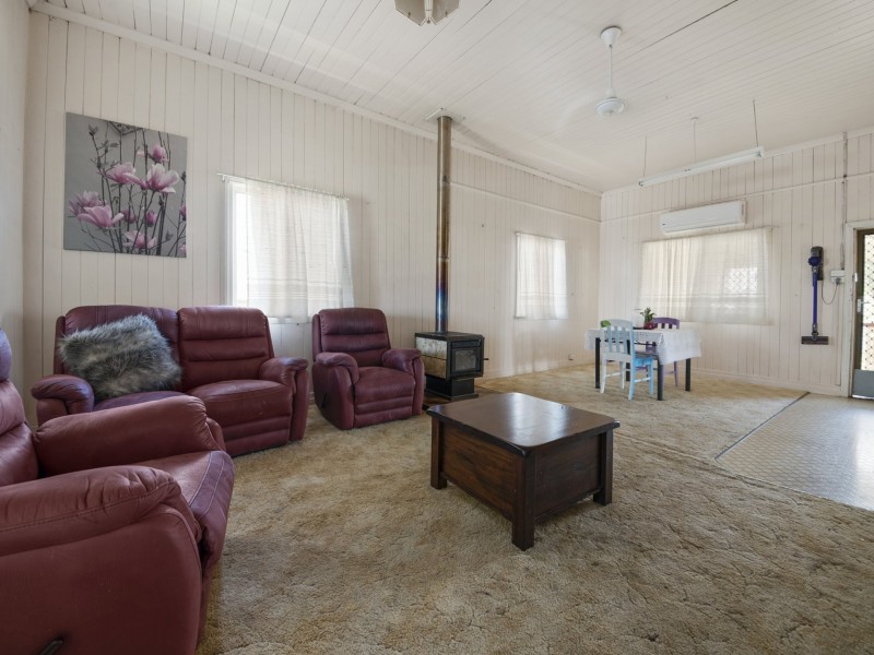 47 Lyons Street, Warwick QLD 4370