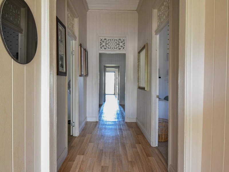 4A McEvoy Street, Warwick QLD 4370