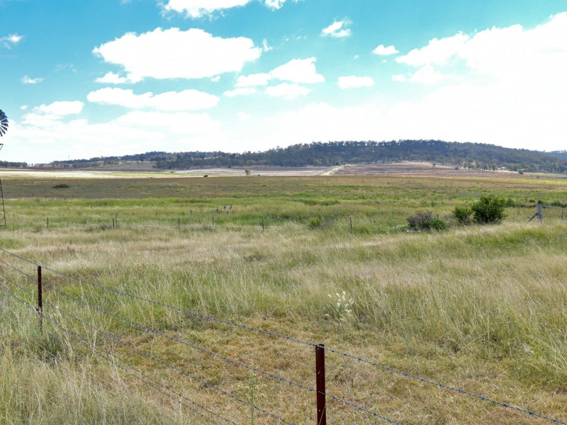 13070 Cunningham Hwy, Warwick QLD 4370