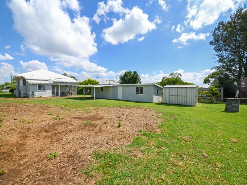 27 Yarrawonga Street, Warwick QLD 4370