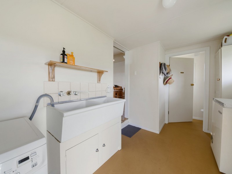 270 Blacksoil Lane, Upper Wheatvale QLD 4370