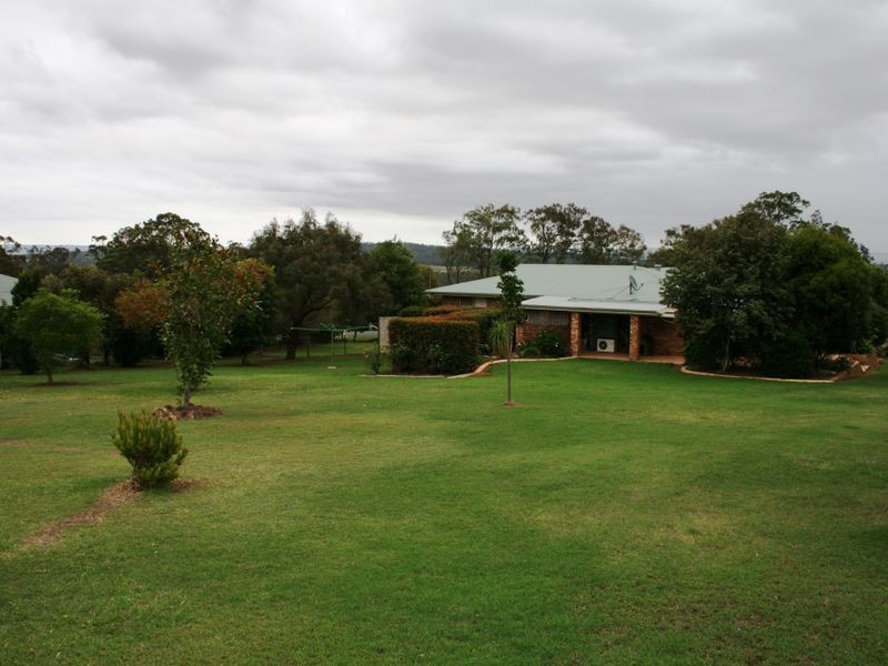 24 Westview Road, Warwick QLD 4370