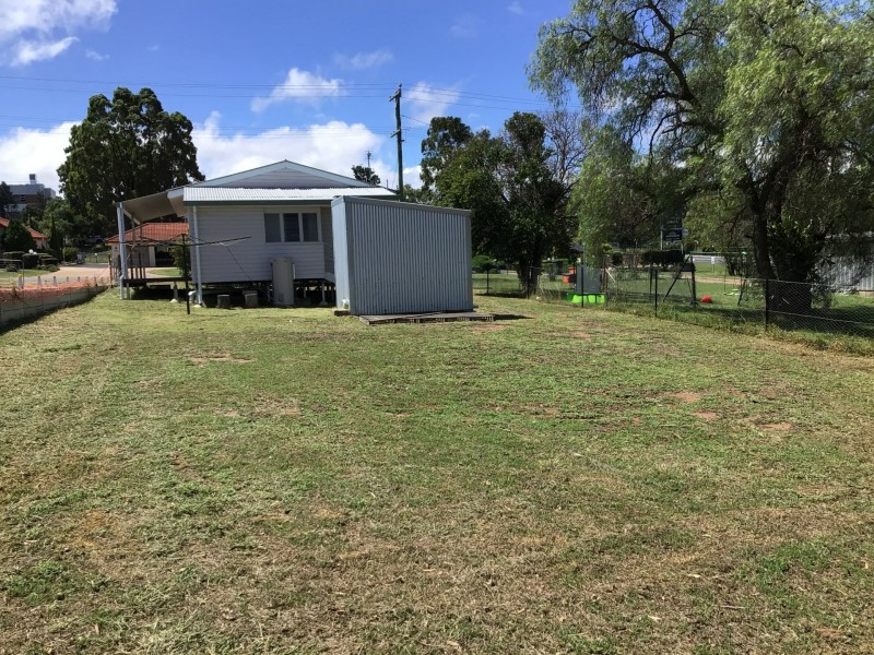 6 Glen Road, Warwick QLD 4370