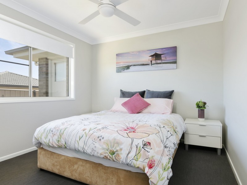 9 Lakeview Avenue, Warwick QLD 4370