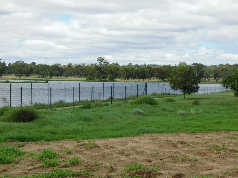22 Lakeview ave, Rosenthal Heights QLD 4370