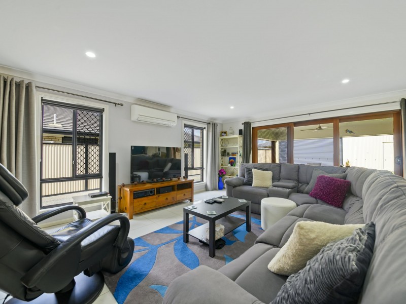 15 Lakeview Avenue, Warwick QLD 4370