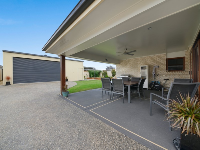 15 Lakeview Avenue, Warwick QLD 4370