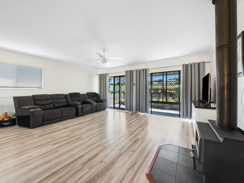 54 Glen Road, Warwick QLD 4370