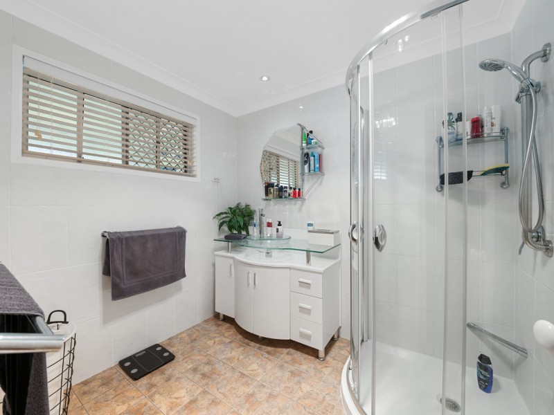 54 Glen Road, Warwick QLD 4370