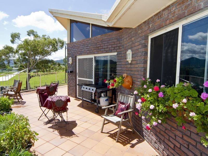 4-10 POINSETTIA ST   KILLARNEY, Warwick QLD 4370