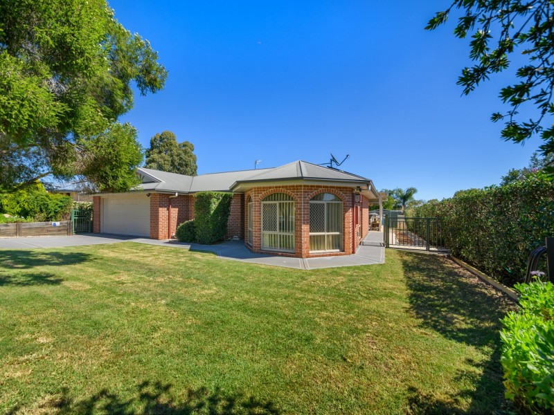 16 Boronia Drive, Warwick QLD 4370