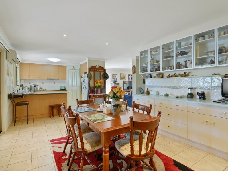 16 Boronia Drive, Warwick QLD 4370