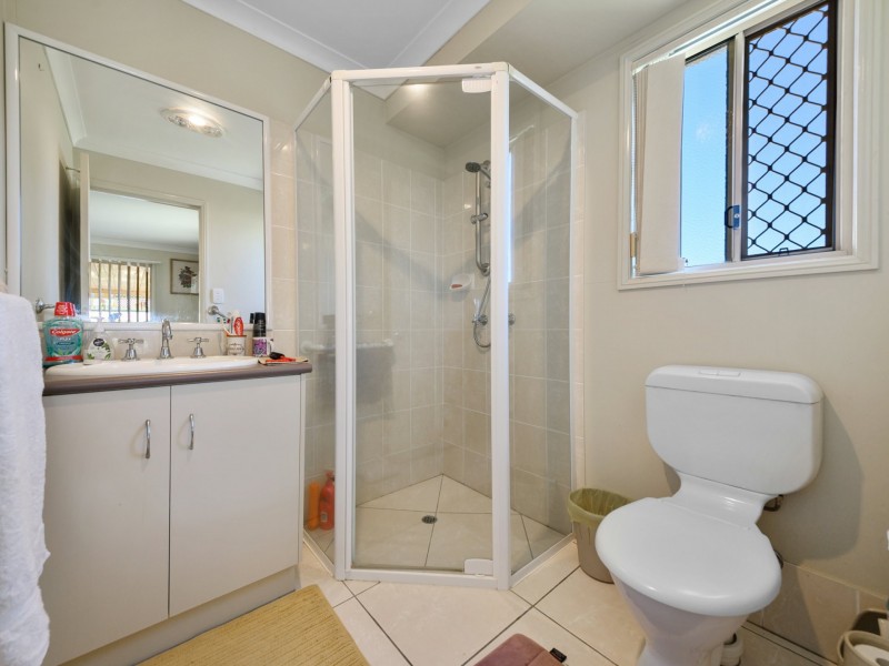 16 Boronia Drive, Warwick QLD 4370