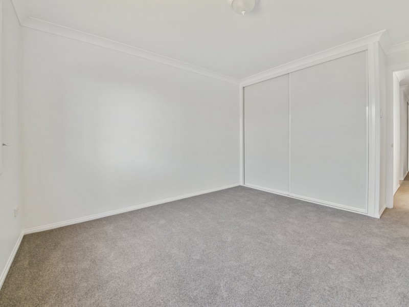 12 Golf Links Avenue, Warwick QLD 4370