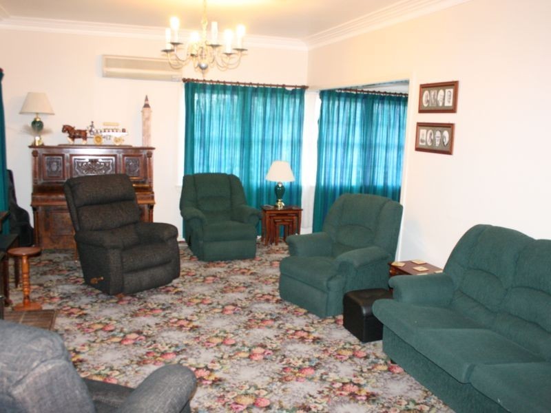 36 WALLACE ST, Warwick QLD 4370