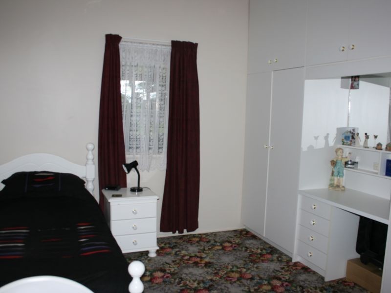 36 WALLACE ST, Warwick QLD 4370