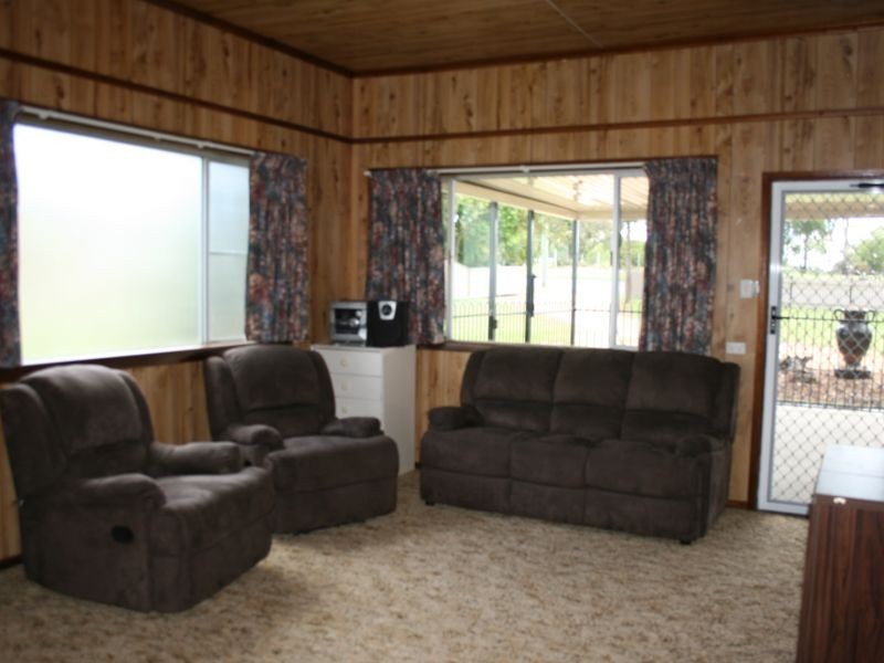 36 WALLACE ST, Warwick QLD 4370