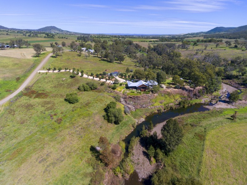 737 Top Swanfels Road, Swanfels QLD 4371