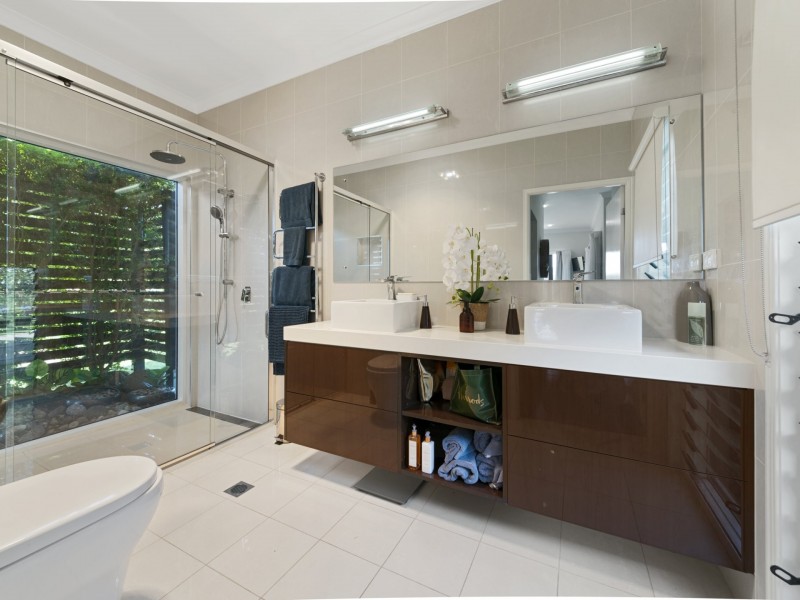 737 Top Swanfels Road, Swanfels QLD 4371