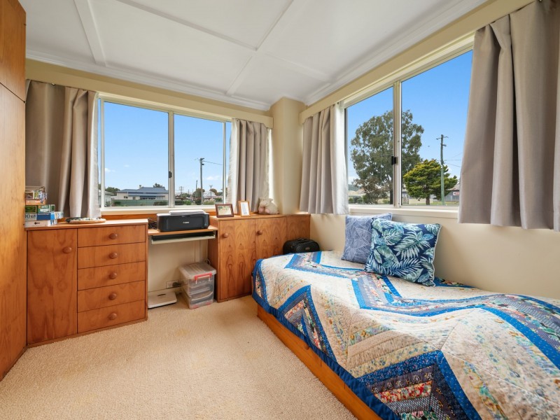 22 Forde Street, Allora QLD 4362