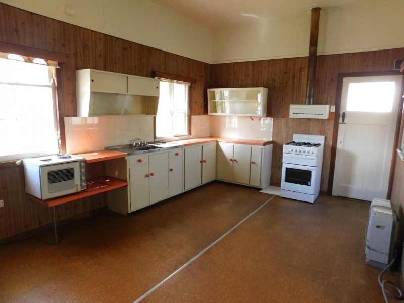 174 Grafton Street, Warwick QLD 4370