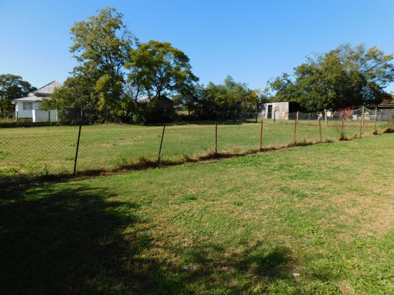 174 Grafton Street, Warwick QLD 4370