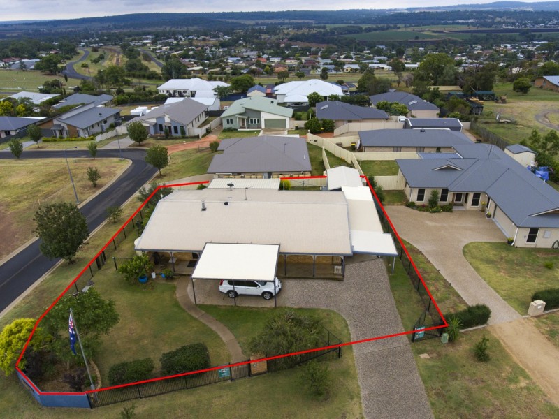 91 Glen Road, Warwick QLD 4370