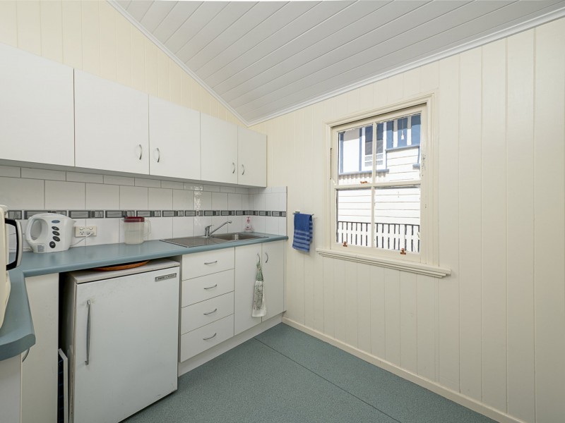 2/148 Palmerin Street, Warwick QLD 4370