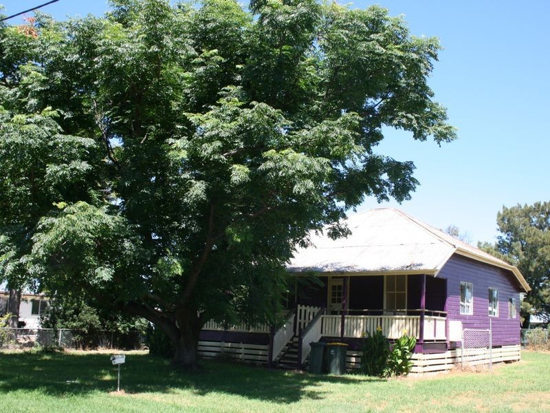 3 5 & 6 Erhardt St, Allora QLD 4362