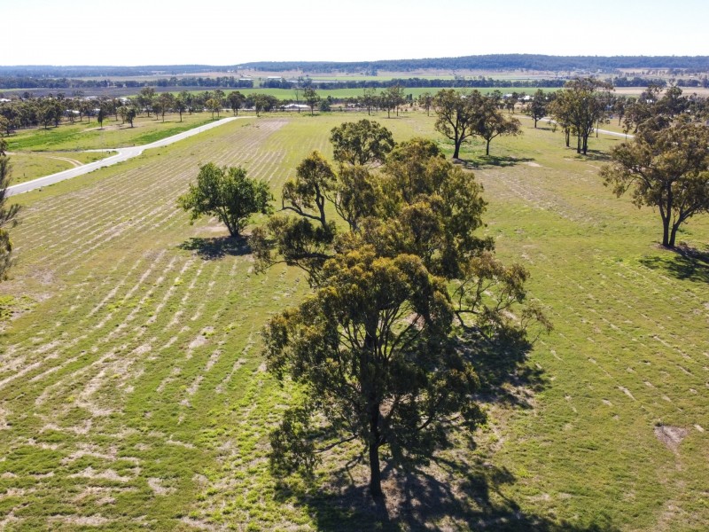 184 Warner  Street, Rosenthal Heights QLD 4370