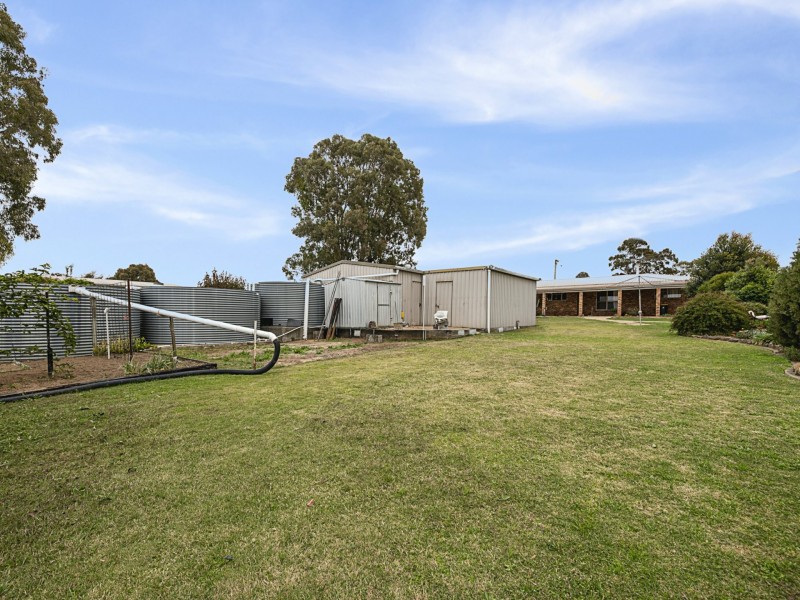 16 Ross Street, Warwick QLD 4370