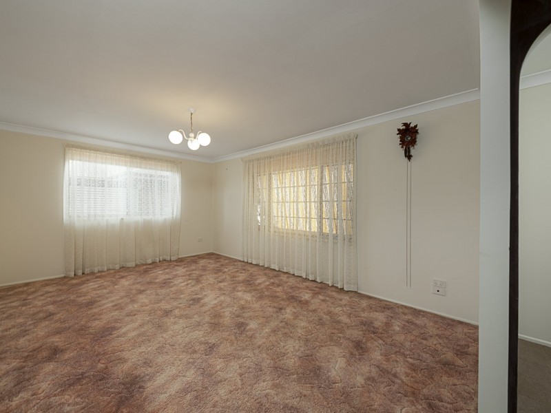 16 Ross Street, Warwick QLD 4370