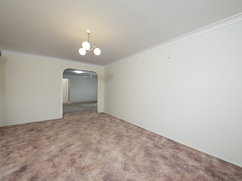 16 Ross Street, Warwick QLD 4370