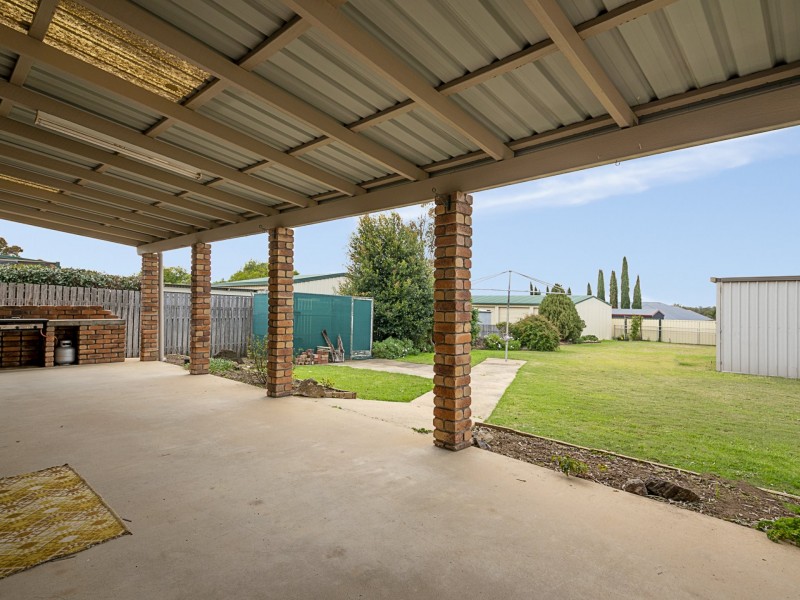 16 Ross Street, Warwick QLD 4370