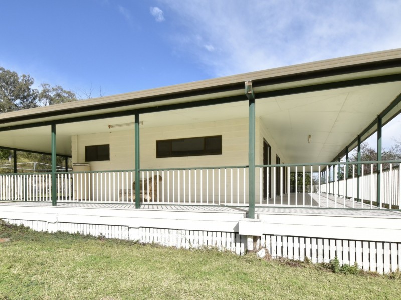 146 Rettke Road, Swanfels QLD 4371