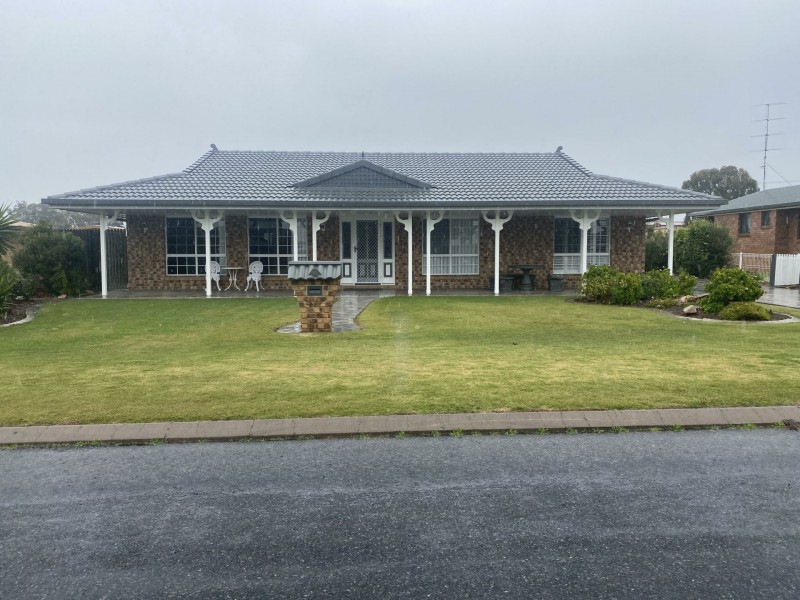 49 Fairway Drive, Warwick QLD 4370