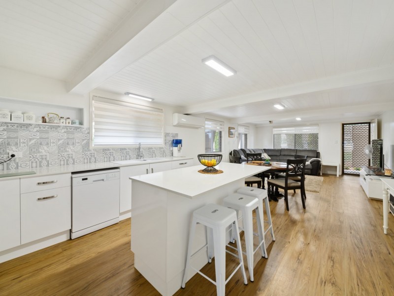 87 Dragon Street, Warwick QLD 4370