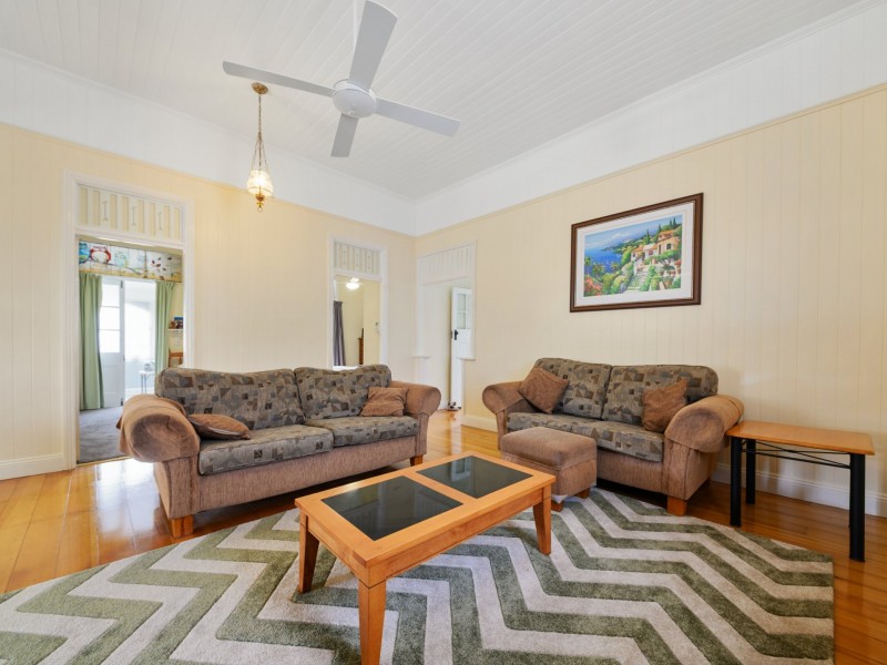 87 Dragon Street, Warwick QLD 4370