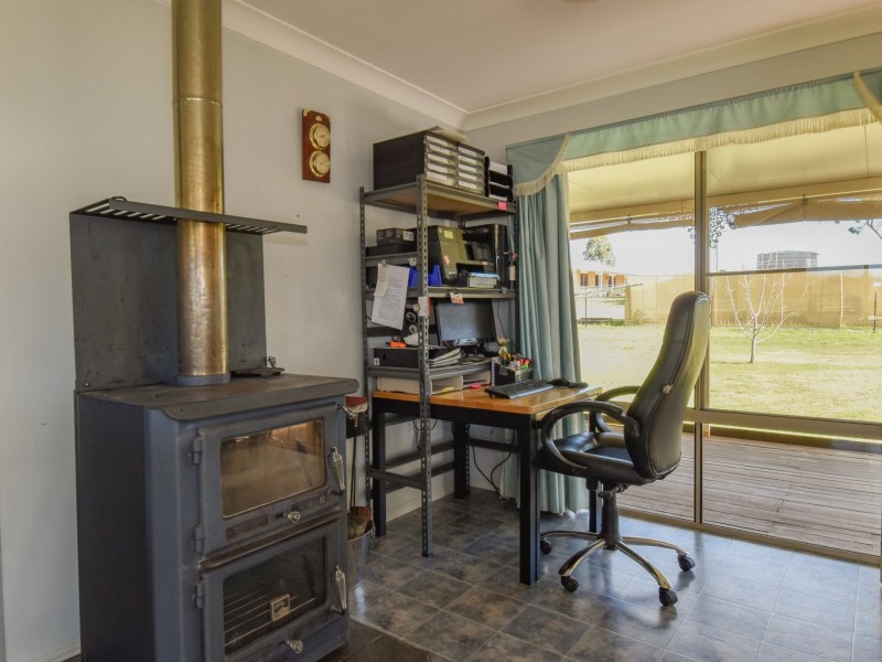 12 Taylor Street, Maryvale QLD 4370